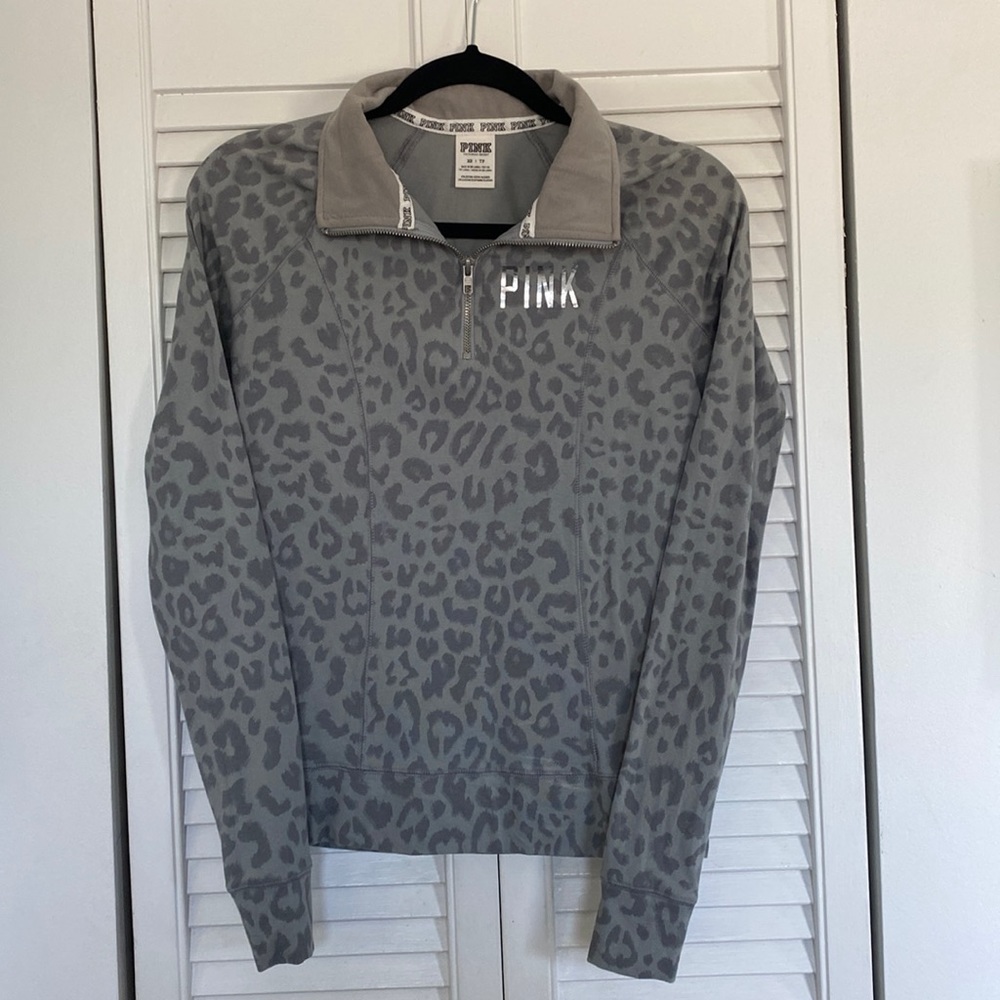 Athleisure quarter zip